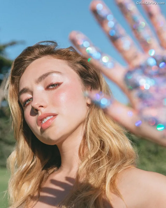 Peyton List photo 13 of 1015