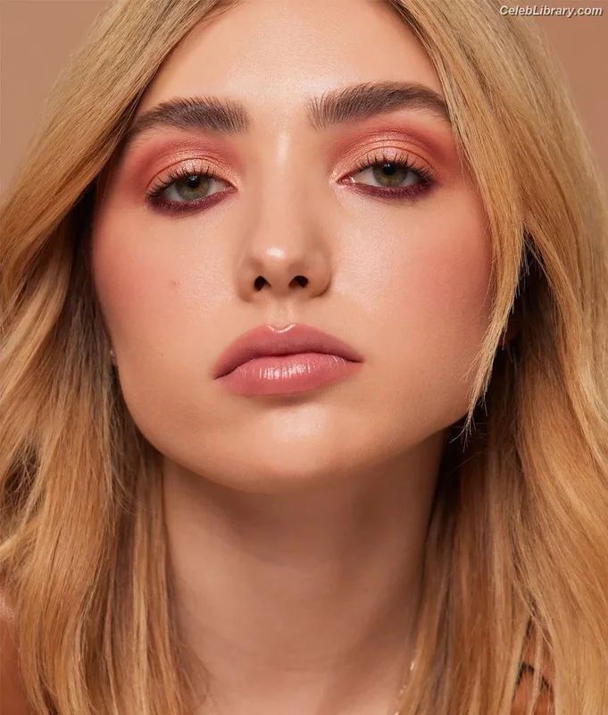 Peyton List photo 20 of 1015