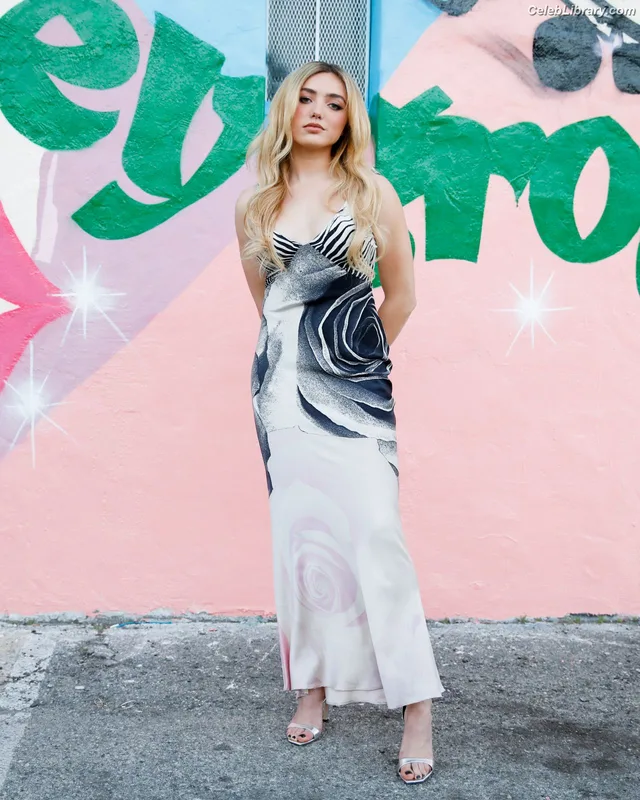 Peyton List photo 24 of 1015
