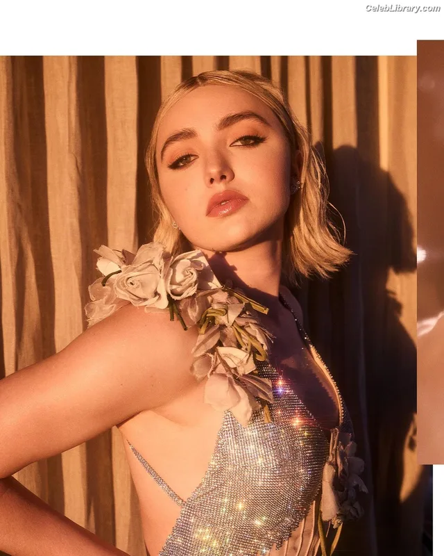 Peyton List photo 20 of 1015