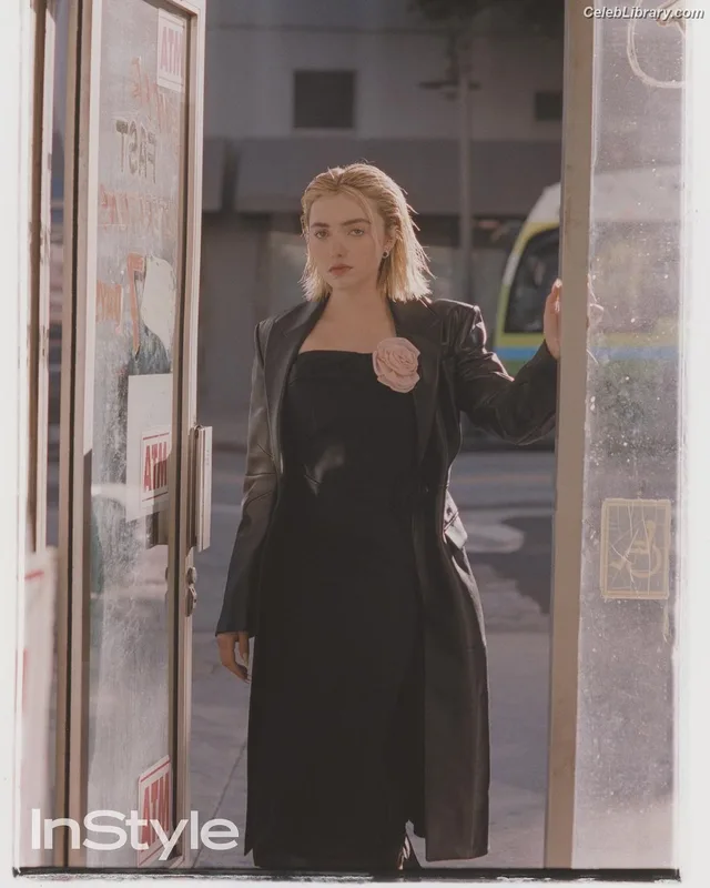 Peyton List photo 2 of 1015