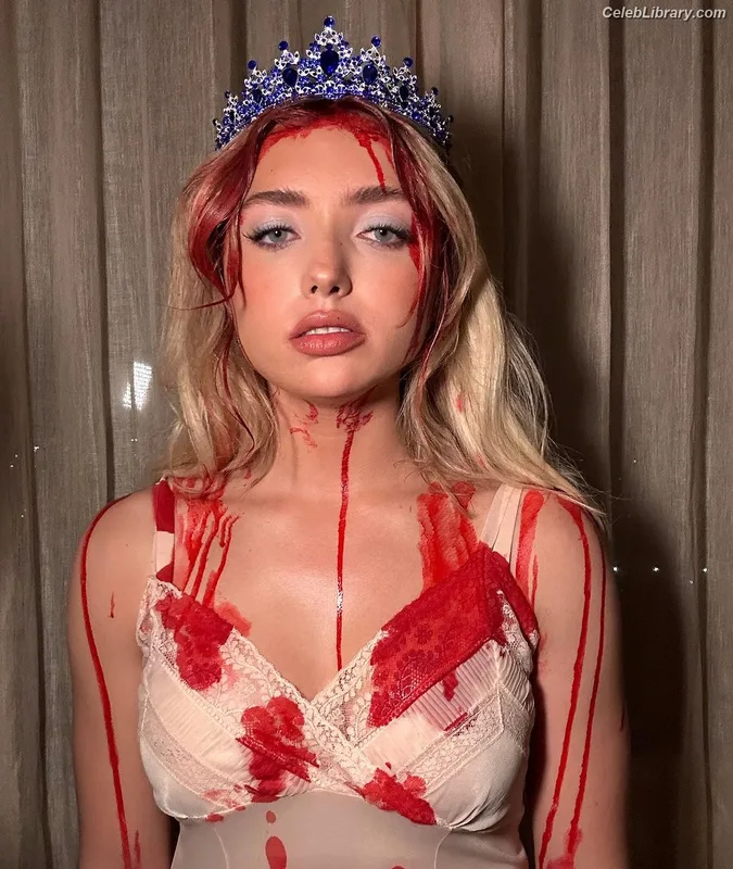 Peyton List photo 11 of 1015