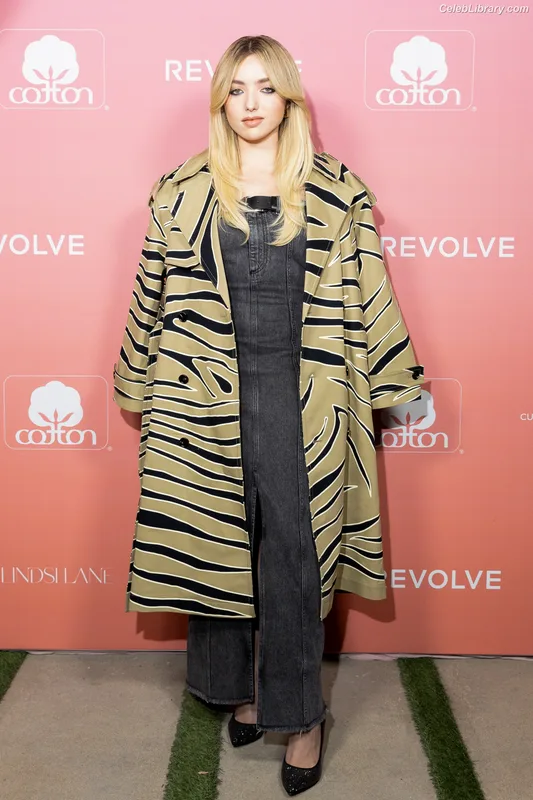 Peyton List photo 22 of 1015