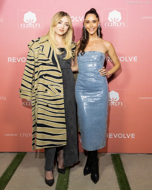 Peyton List photo 3 of 1015