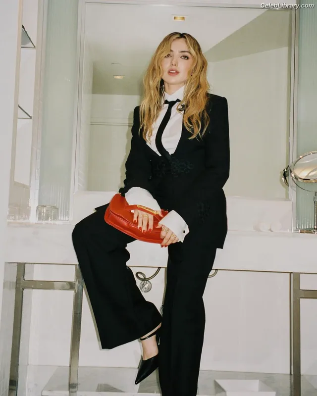 Peyton List photo 20 of 1015