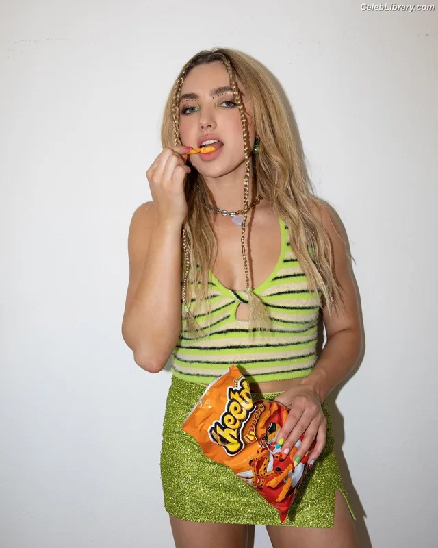 Peyton List photo 21 of 1015