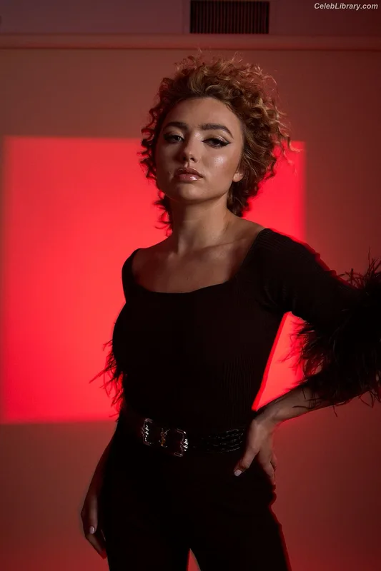 Peyton List photo 22 of 1015