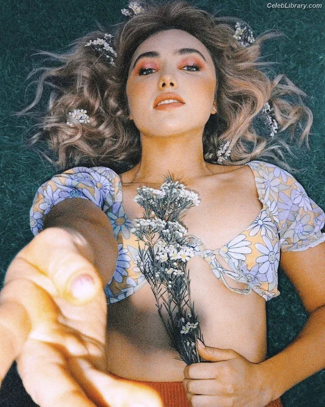 Peyton List photo 15 of 1015
