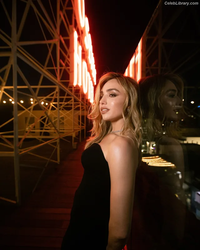Peyton List photo 24 of 1015