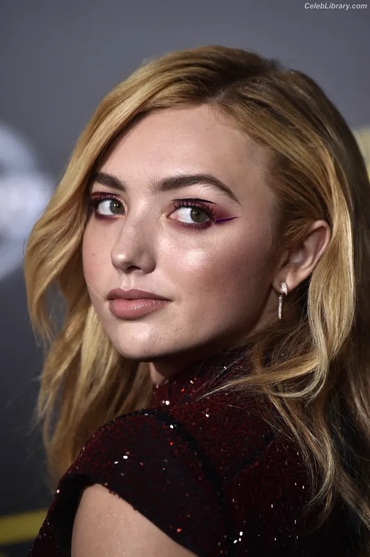 Peyton List photo 24 of 1015