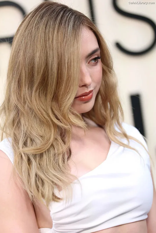 Peyton List photo 11 of 1015