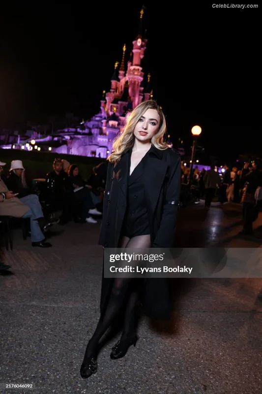 Peyton List photo 4 of 1015