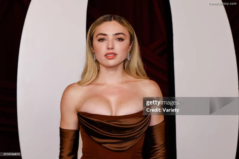 Peyton List photo 8 of 1015
