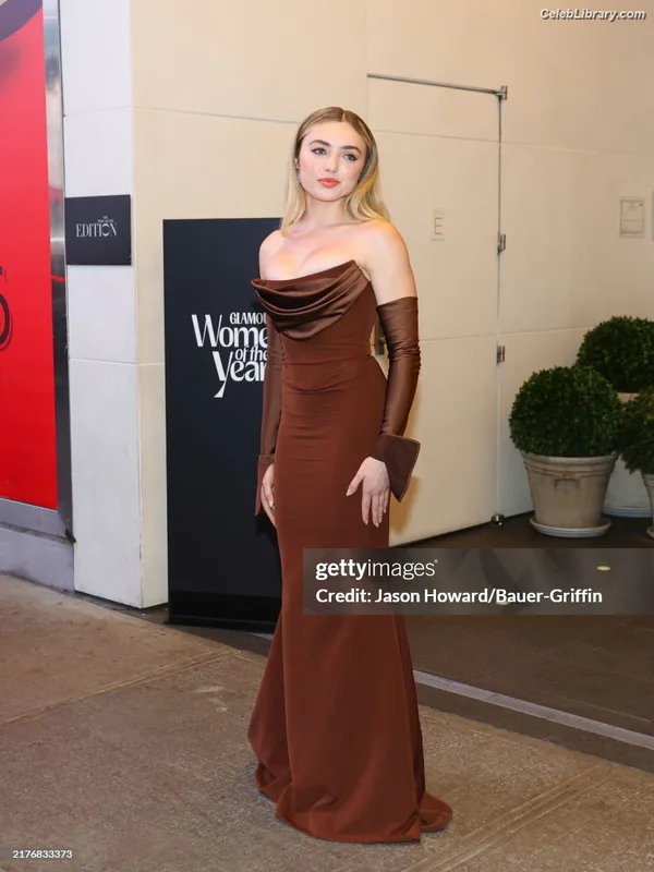 Peyton List photo 13 of 1015