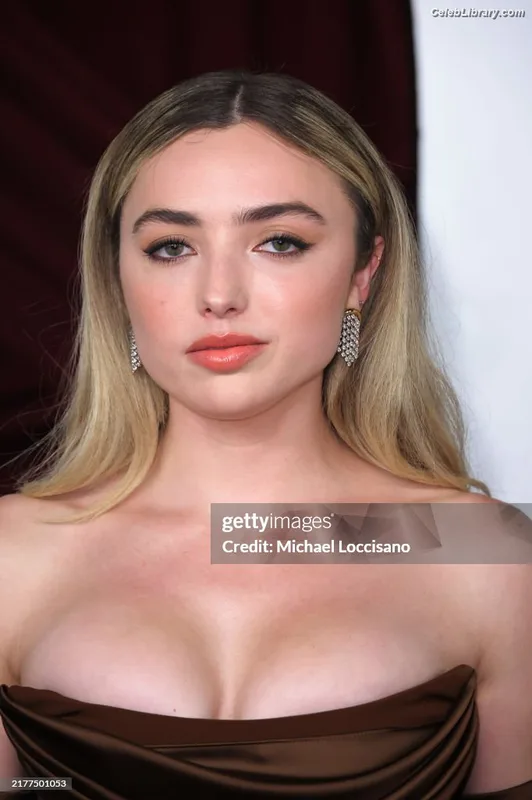 Peyton List photo 24 of 1015
