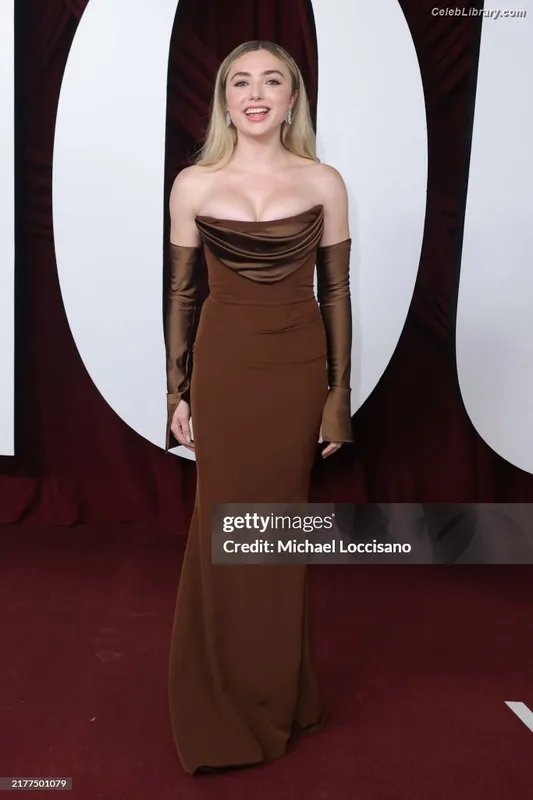Peyton List photo 2 of 1015
