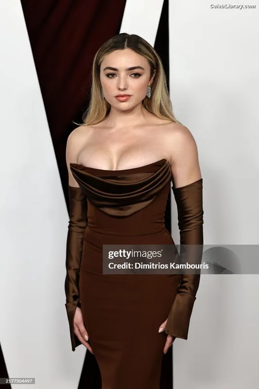 Peyton List photo 3 of 1015