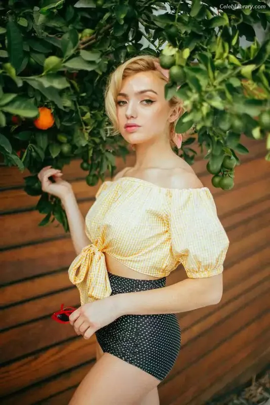 Peyton List photo 5 of 1015