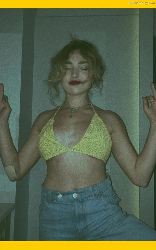 Peyton List photo 12 of 1015