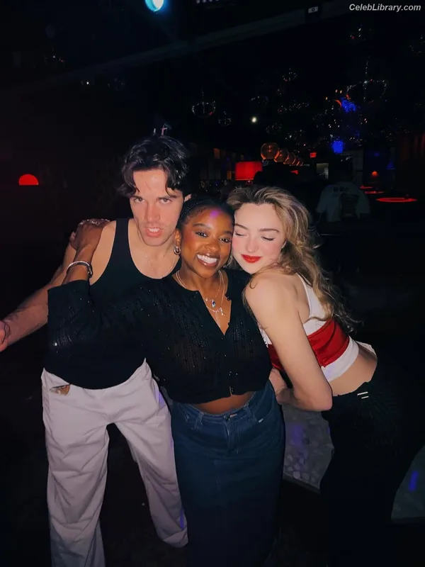 Peyton List photo 16 of 1015