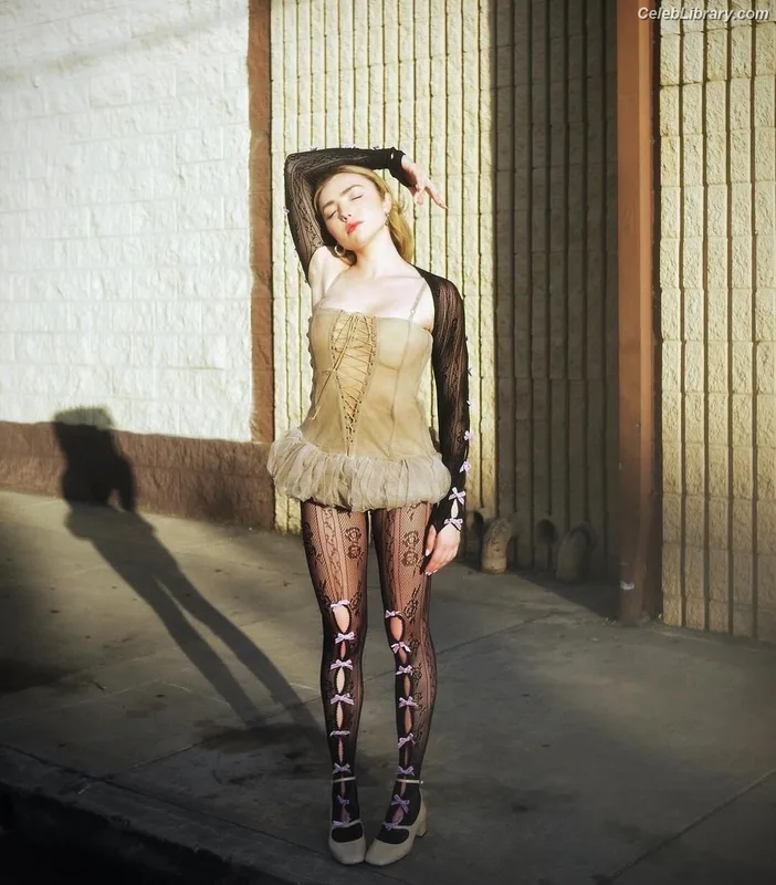 Peyton List photo 13 of 1015