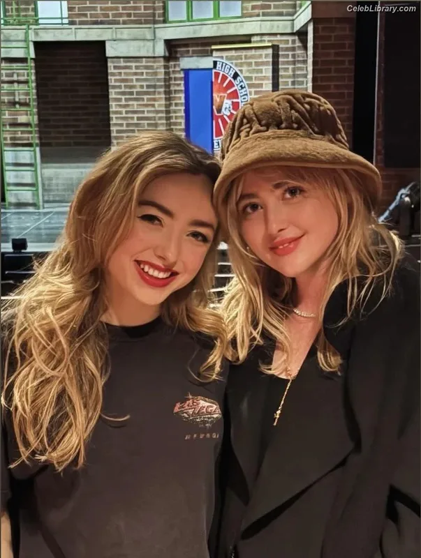 Peyton List photo 9 of 1015