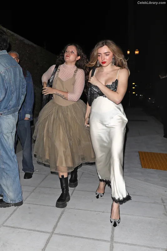 Peyton List photo 8 of 1015