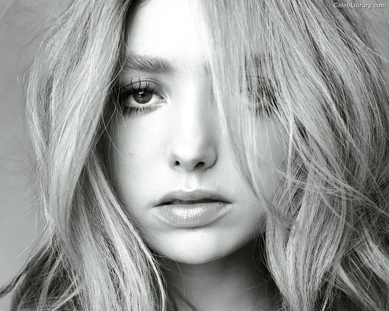 Peyton List photo 21 of 1015