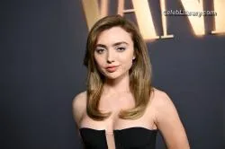 Peyton List photo 2 of 1015