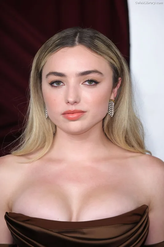 Peyton List photo 23 of 1015