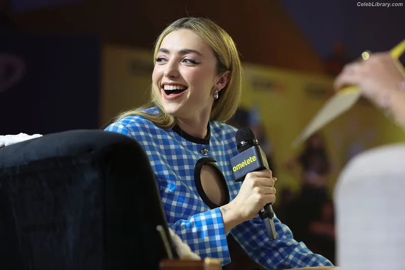 Peyton List photo 2 of 1015