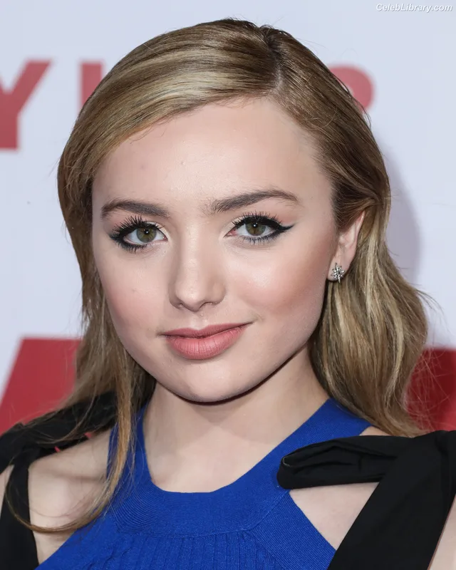 Peyton List photo 13 of 1015