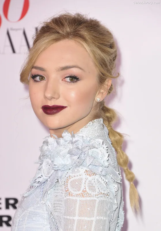 Peyton List photo 16 of 1015