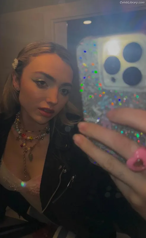 Peyton List photo 16 of 1015