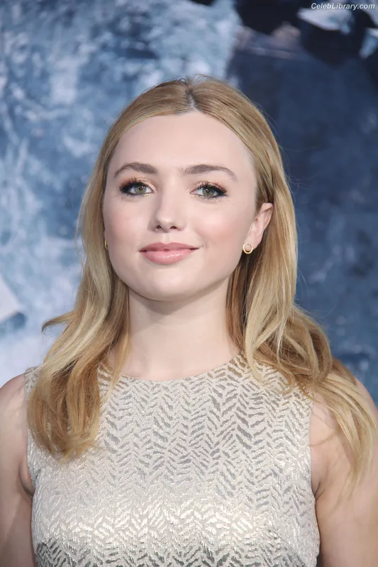 Peyton List photo 20 of 1015