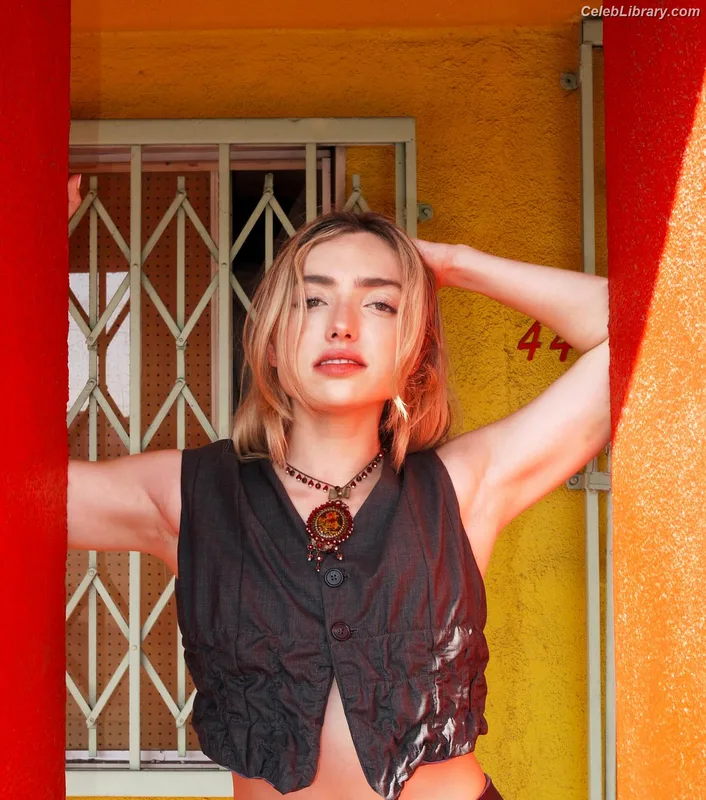 Peyton List photo 22 of 1015