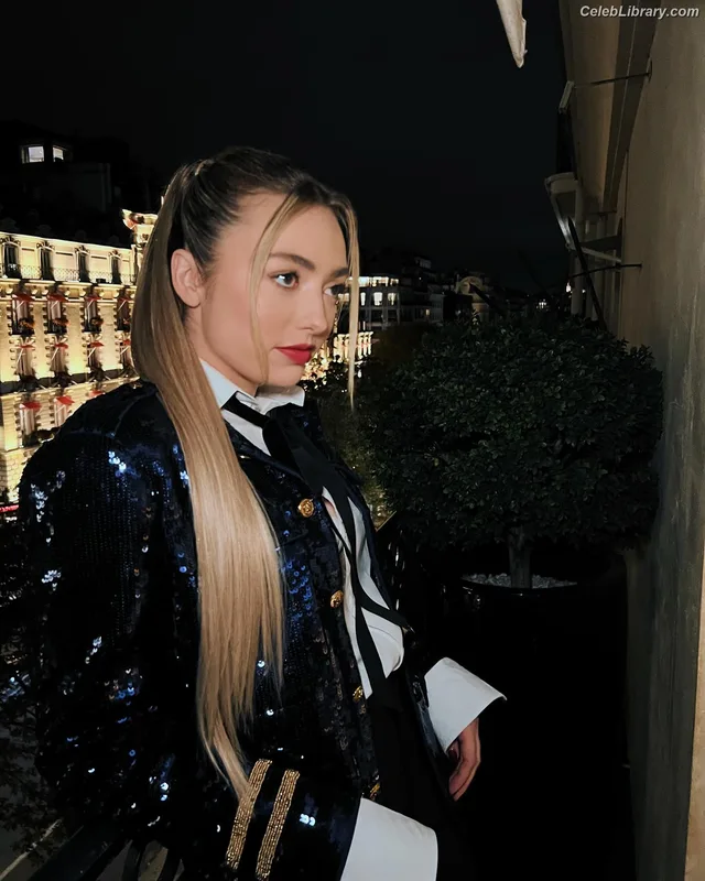 Peyton List photo 9 of 1015