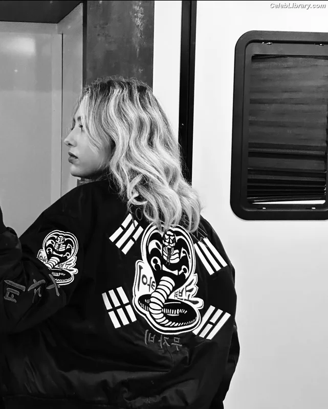 Peyton List photo 10 of 1015