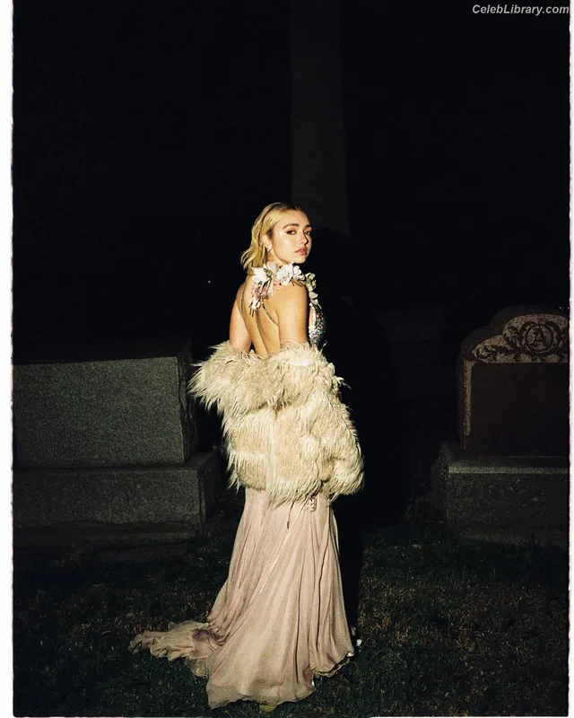 Peyton List photo 1 of 1015