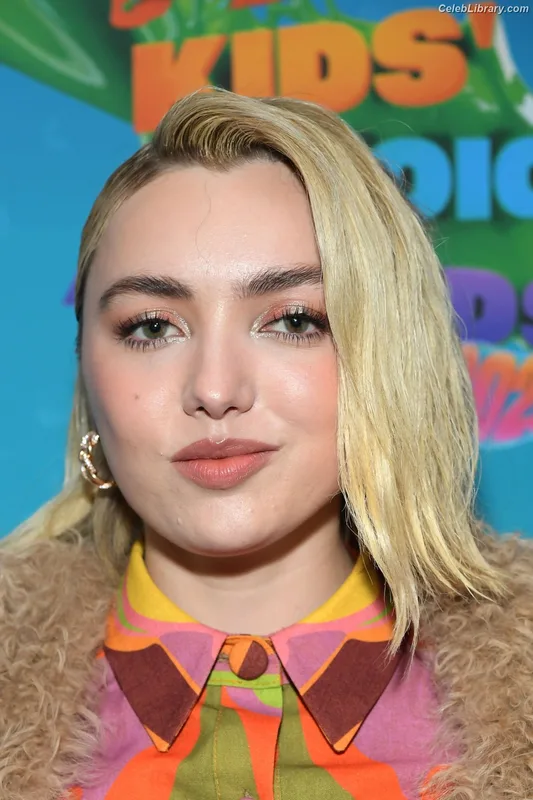 Peyton List photo 13 of 1015