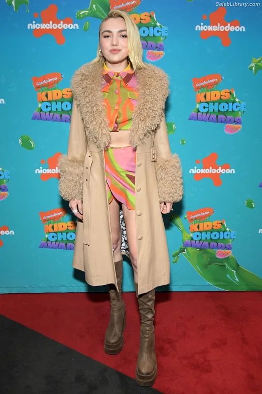 Peyton List photo 18 of 1015