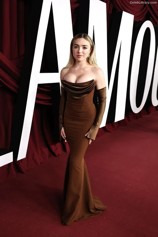 Peyton List photo 19 of 1015