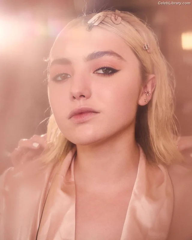 Peyton List photo 24 of 1015