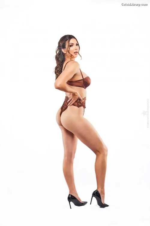 Peyton Royce photo 5 of 2287
