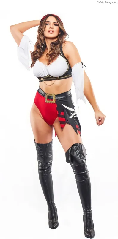 Peyton Royce photo 3 of 2287