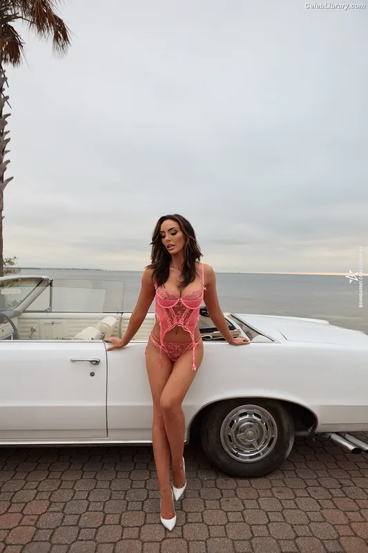 Peyton Royce photo 1 of 2287