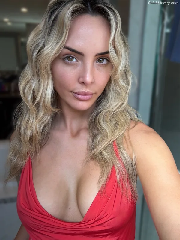 Peyton Royce photo 14 of 2287