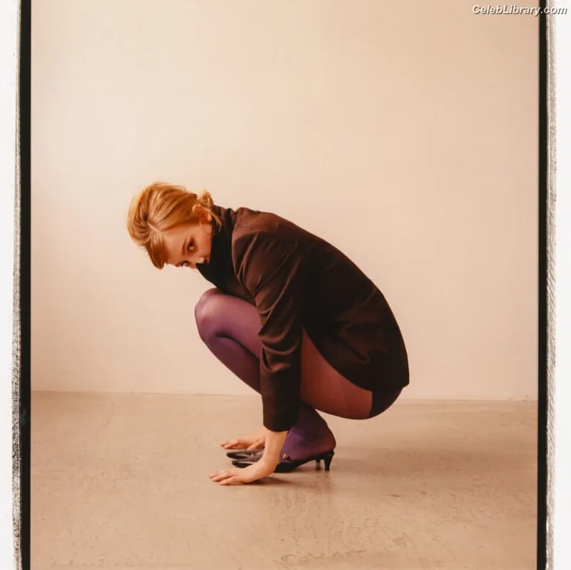 Phia Saban photo 1 of 28