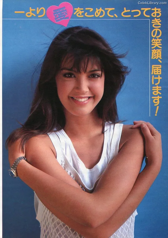 Phoebe Cates photo 14 of 62