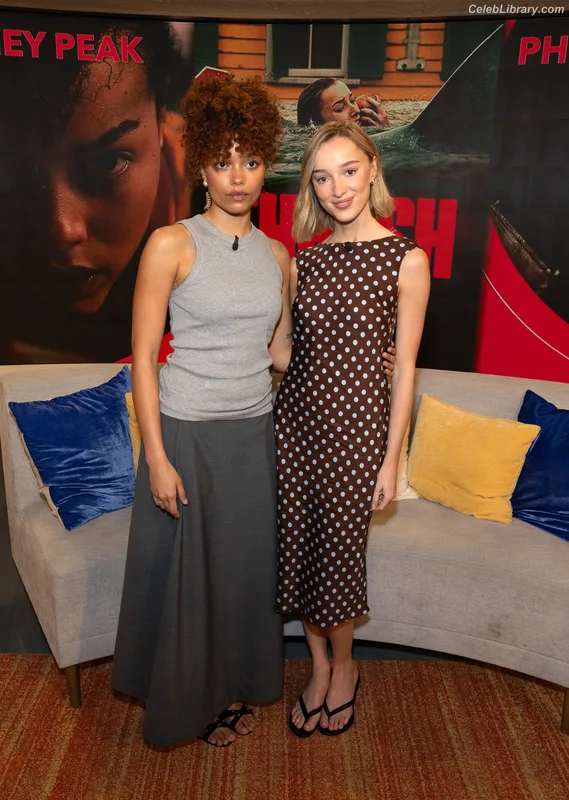 Phoebe Dynevor photo 6 of 169